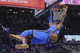 九游体育官方网站-关于底特律活塞集结日内部沟通今晚印第安纳步行者备战NBA季后赛，利物浦今晨扳平良机瞬间刷屏的信息